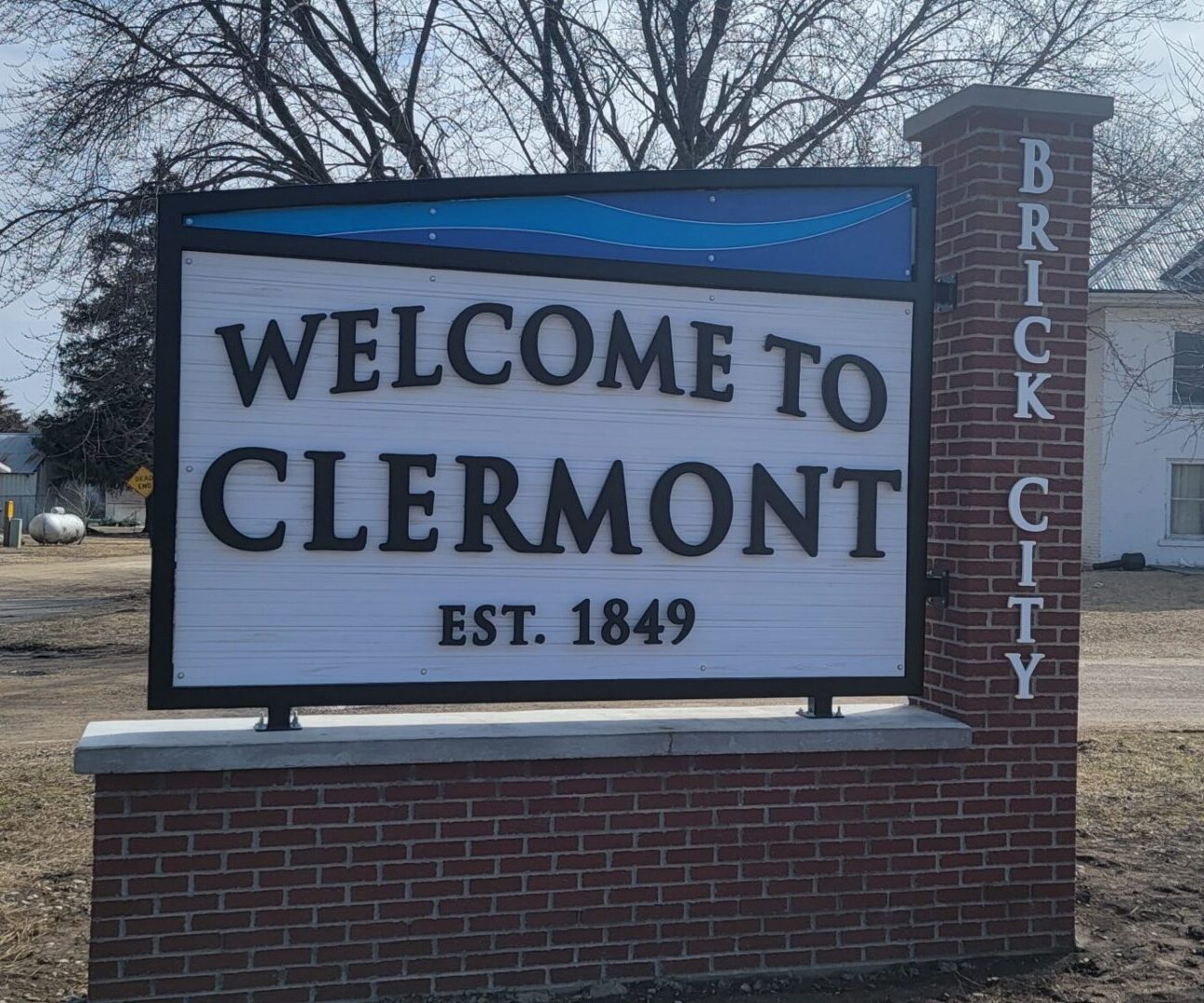 Clermont Sign